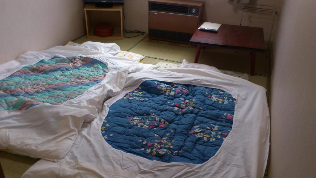 New Hakuginso Hotel NakaNakafurano Стая снимка